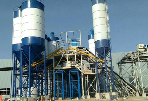 �������ڻ���������վ�O���еđ���